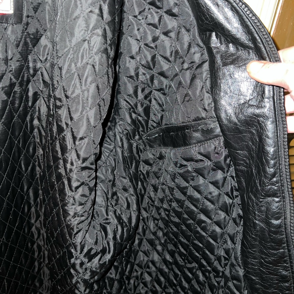 Whispering Smith Vintage Black Leather Zip Up Jacket Hood Quilted Lining Size XL - Picture 12 of 14